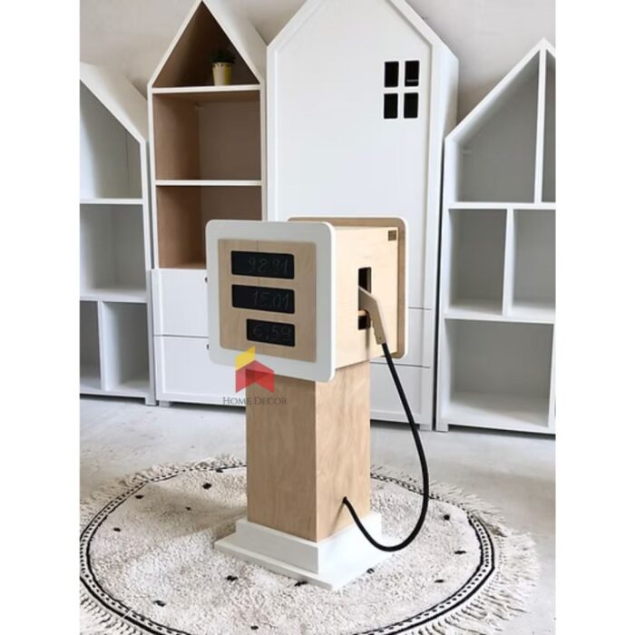 Petrol Station Role Play For Kids - Image 2
